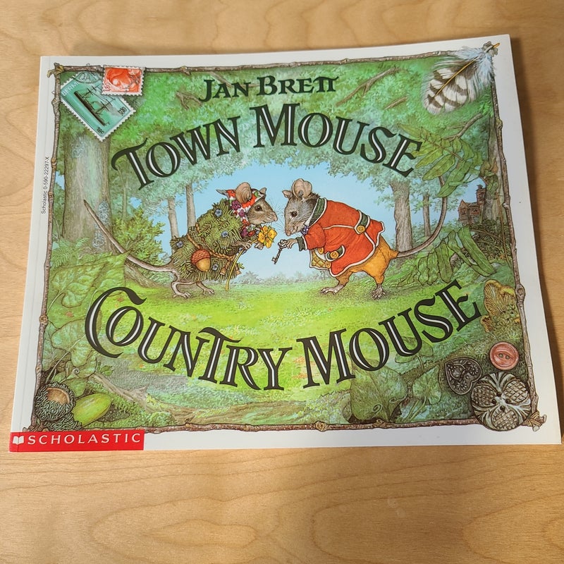 Town Mouse Country Mouse 