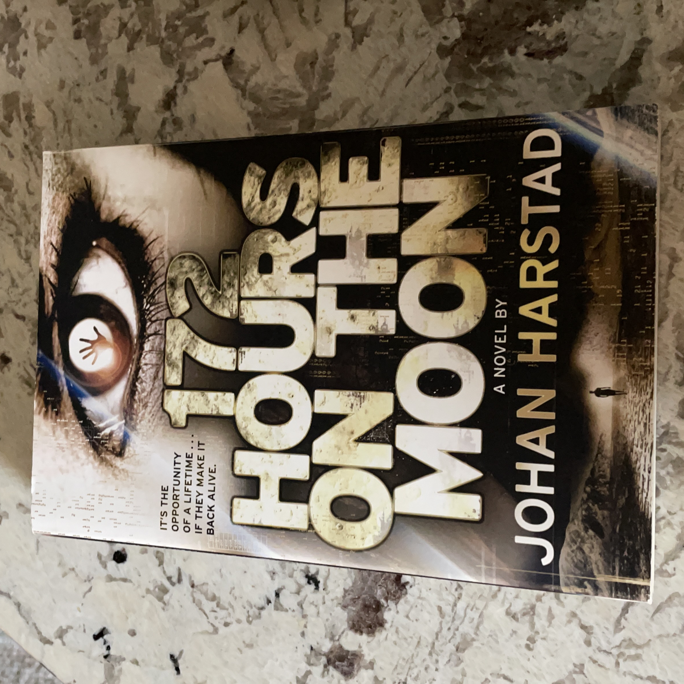 172 Hours on the Moon book cover