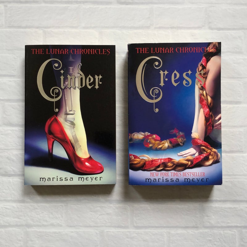Cinder & Cress (UK paperbacks, lot of 2)