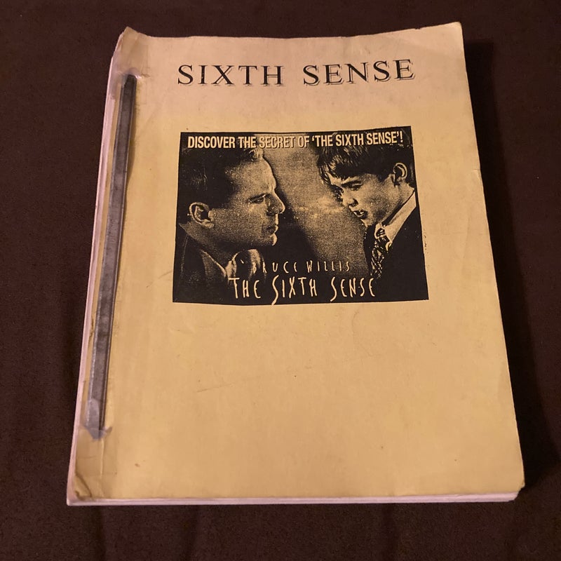 Sixth Sense Original Movie Script Autographed By BRUCE WILLIS