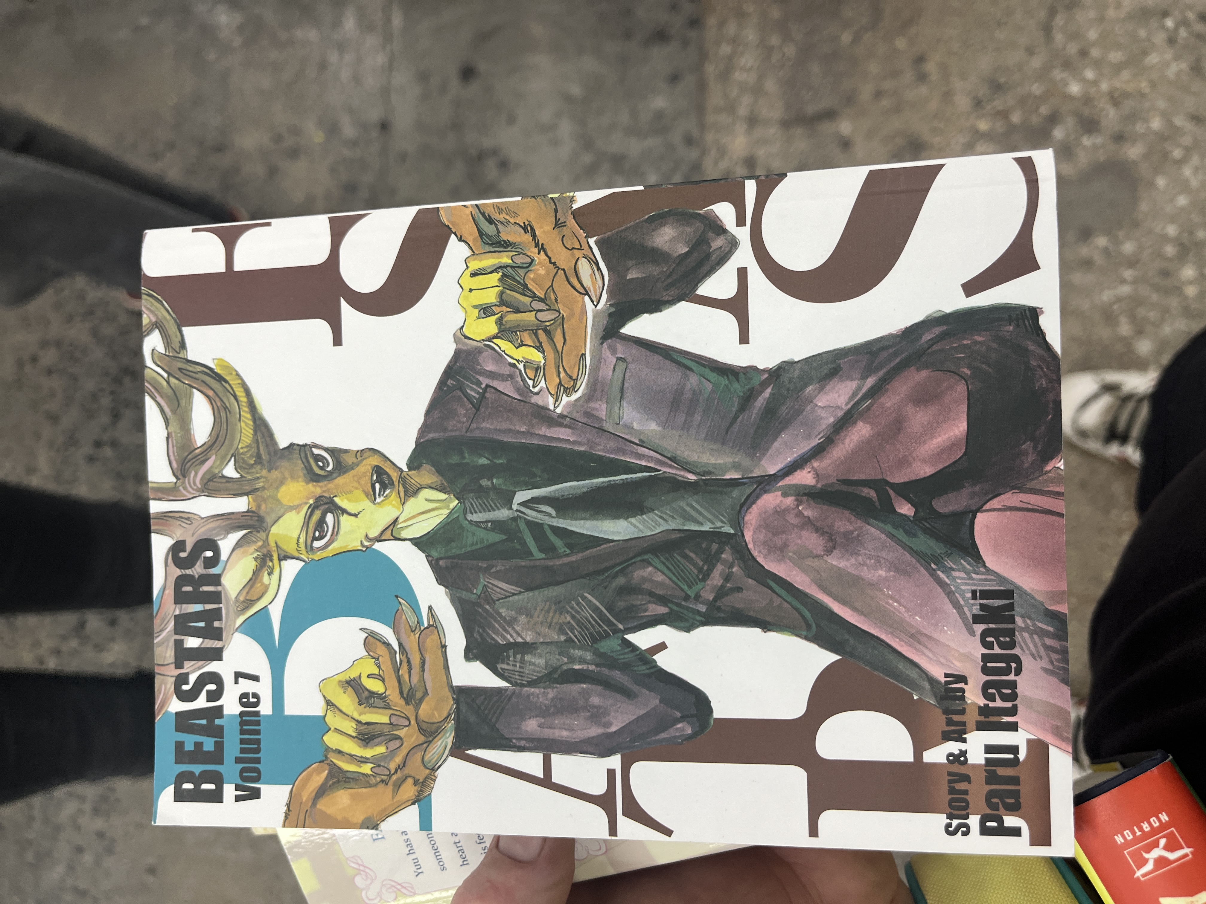 BEASTARS, Vol. 7