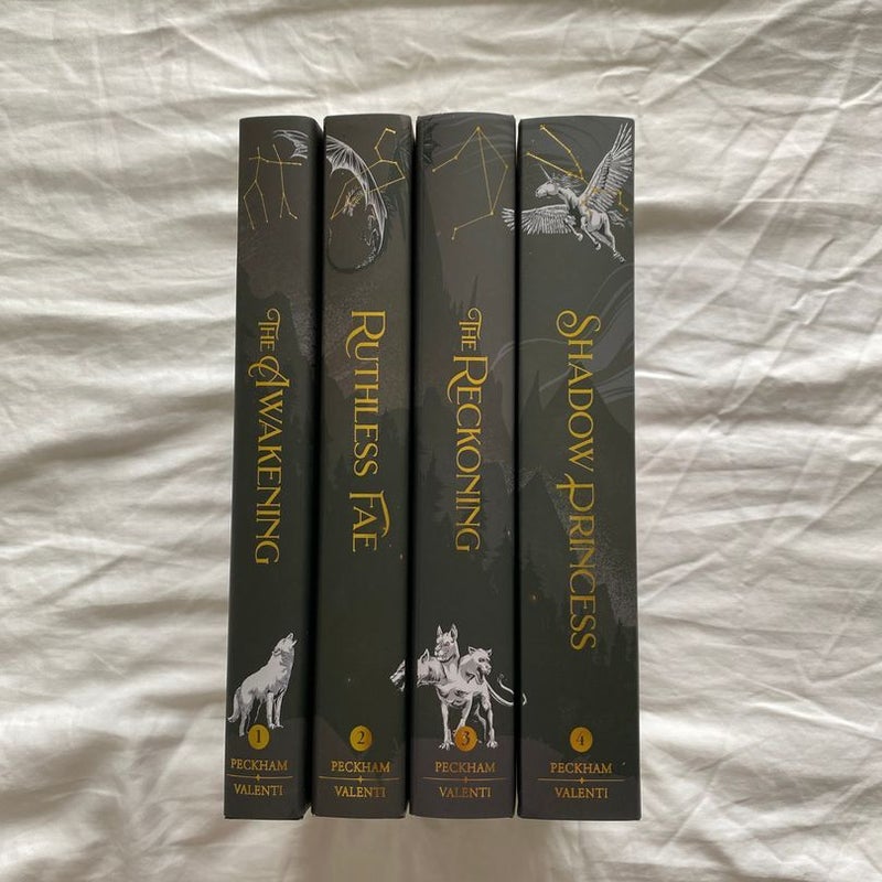 Zodiac Academy 1-4 (Bookish Box Exclusives)