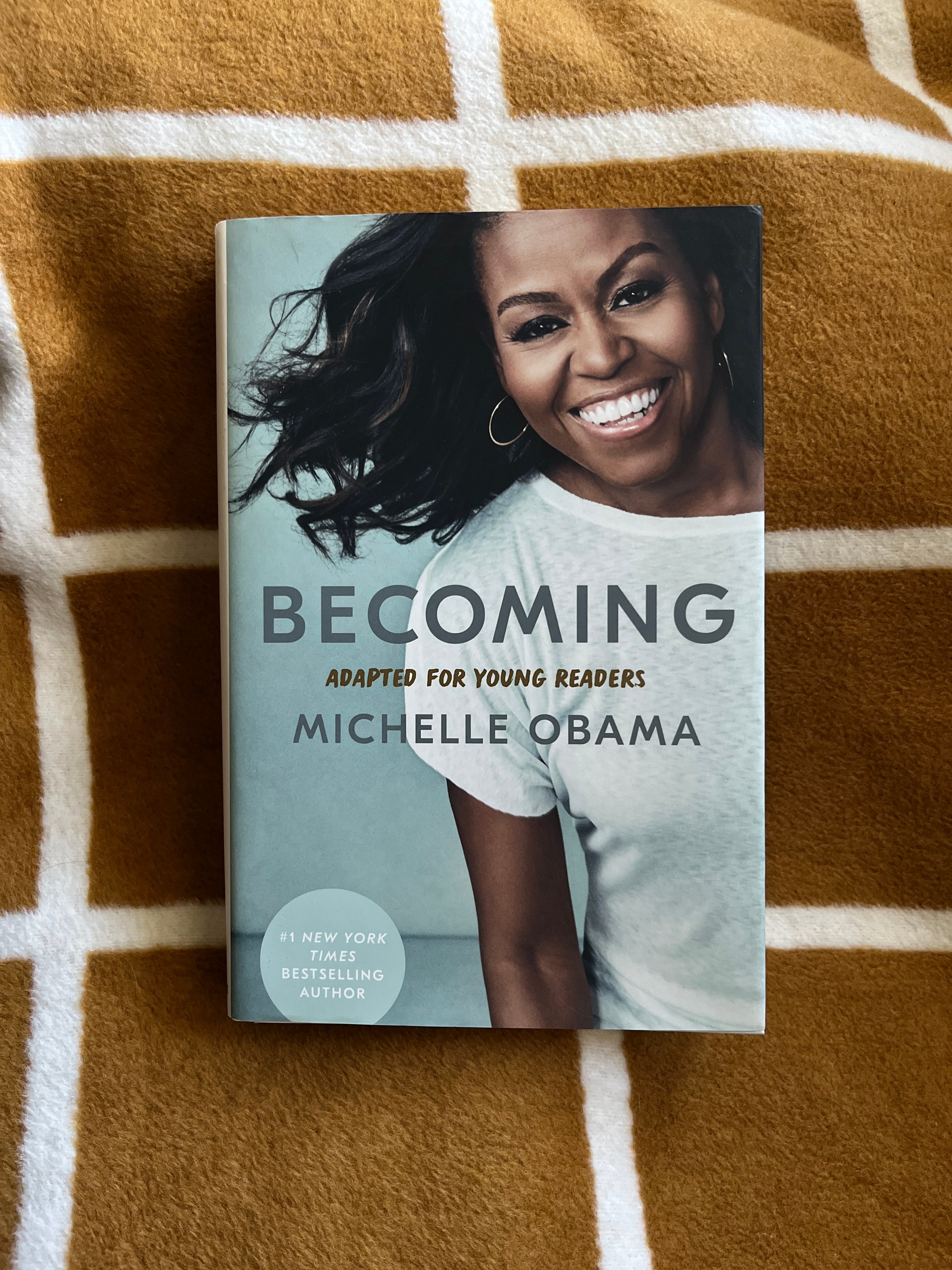 Becoming: Adapted for Young Readers