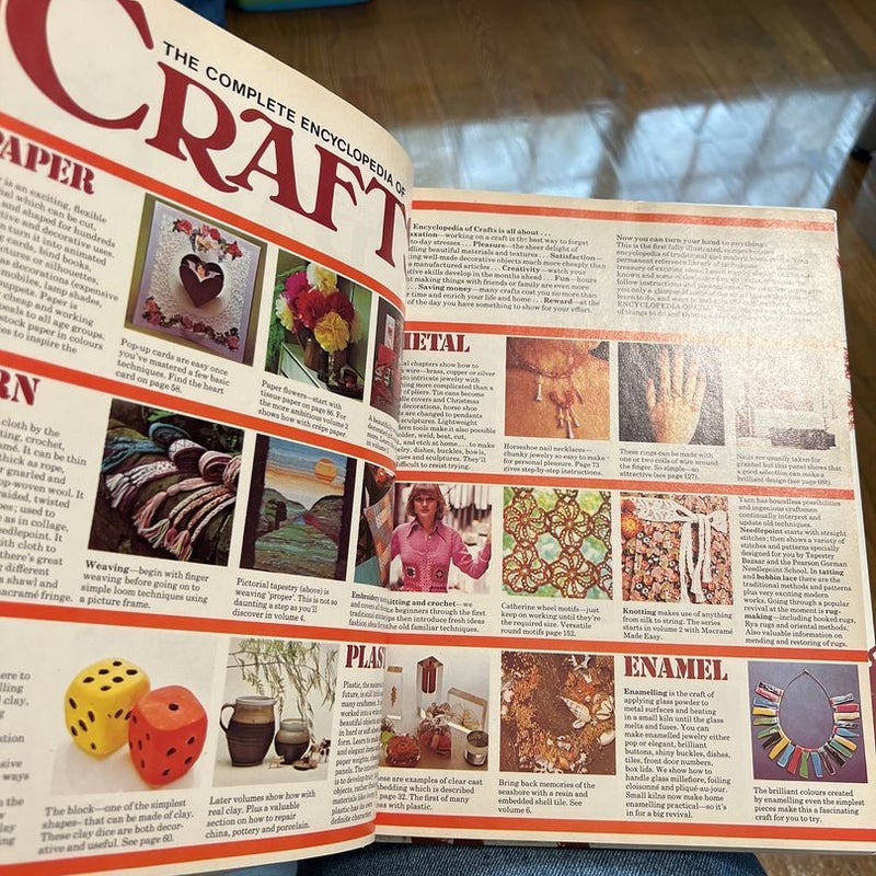 The Complete Encyclopedia of Crafts