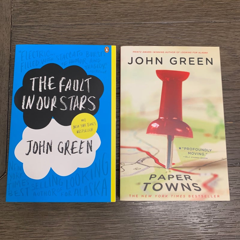 The Fault in Our Stars & Paper Towns ⭐️BUNDLE⭐️