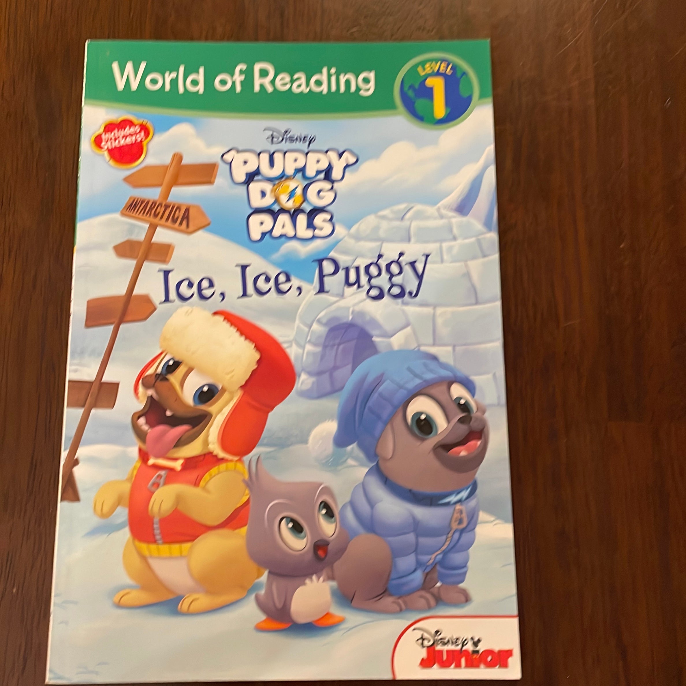 World of Reading: Puppy Dog Pals Ice, Ice, Puggy (Level 1 Reader)