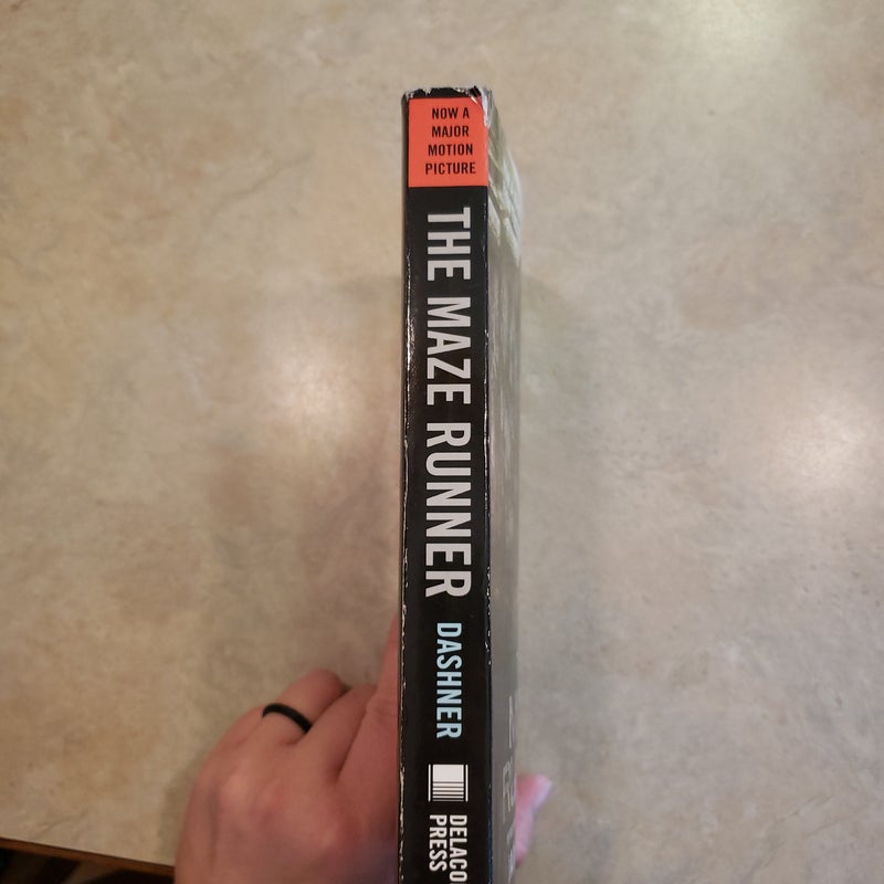 The Maze Runner Movie Tie-In Edition (Maze Runner, Book One)