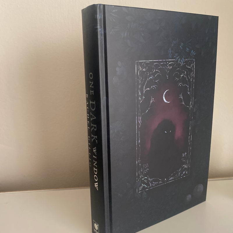 One Dark Window *Fairyloot Exclusive Edition October 2022* by Rachel Gillig, Hardcover Pangobooks