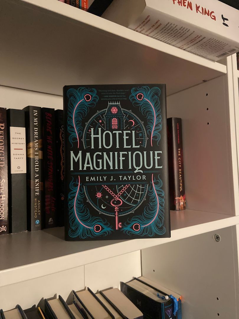 Hotel Magnifique