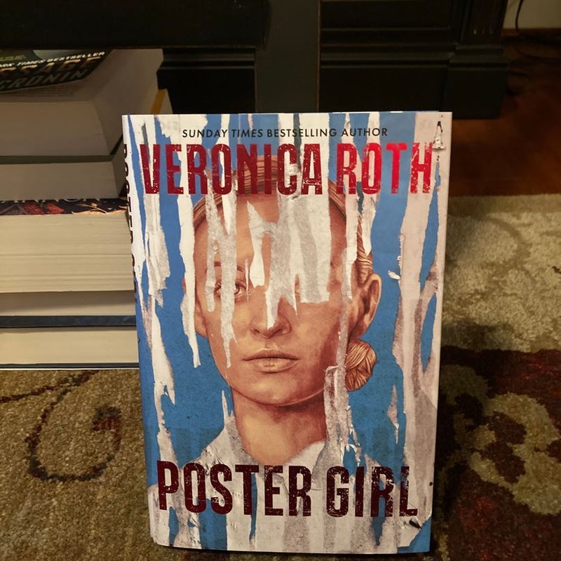 Poster Girl (Fairyloot Edition)