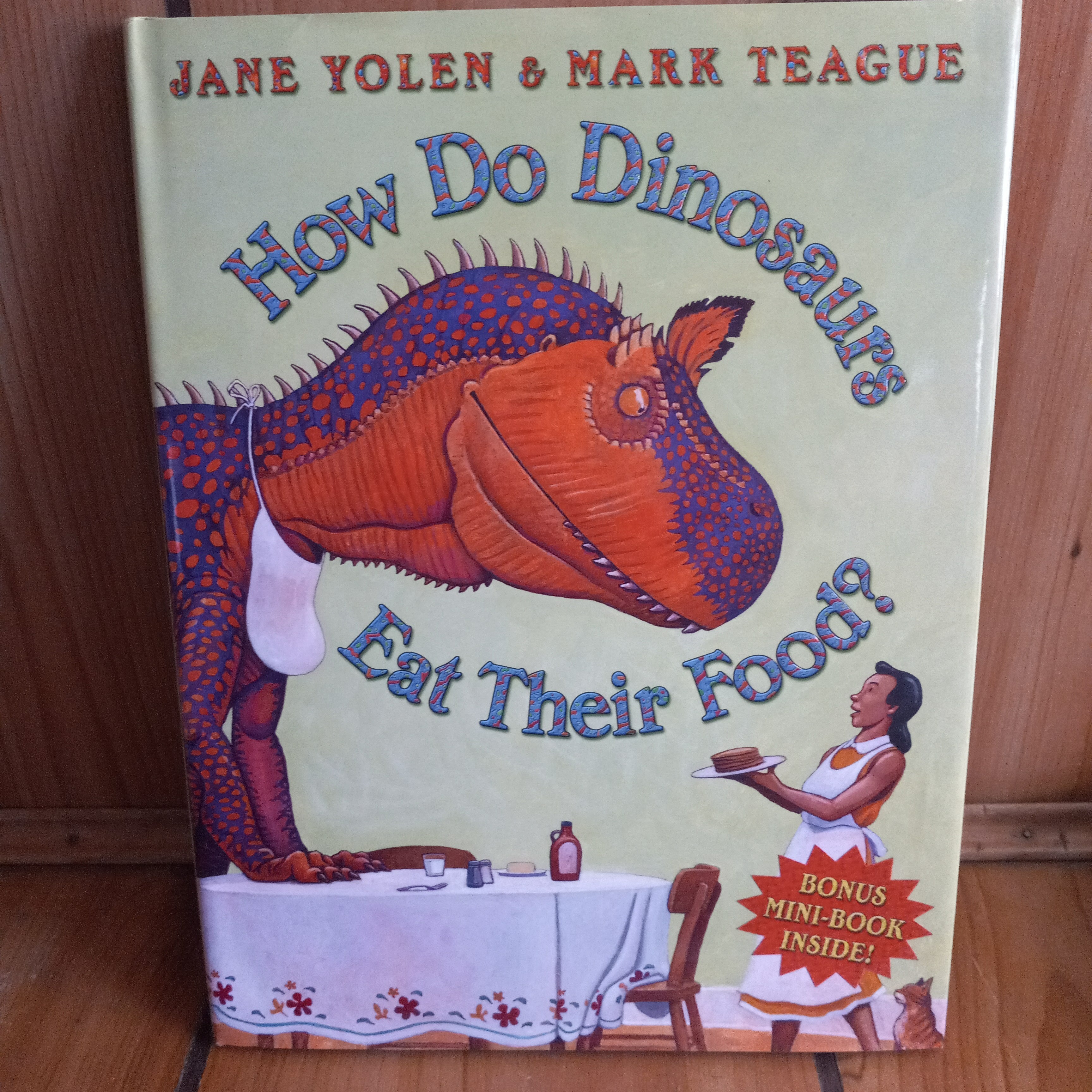 How Do Dinosaurs Eat Their Food?