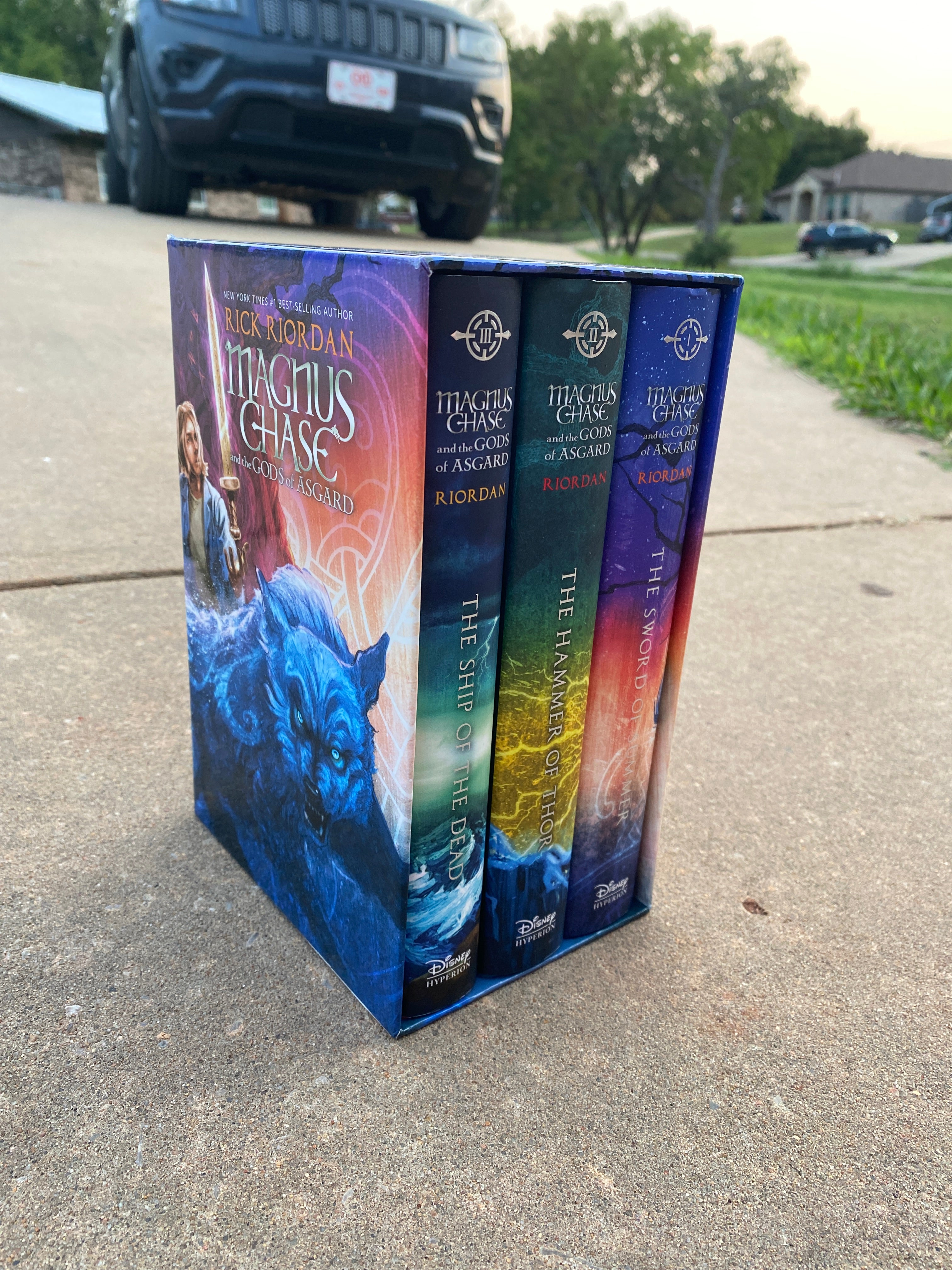 Magnus Chase and the Gods of Asgard Hardcover Boxed Set (Magnus Chase and the Gods of Asgard)