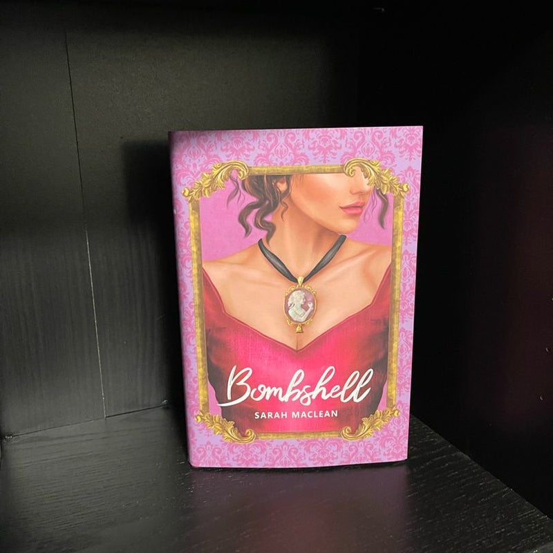 Bombshell (Bookish Box) 