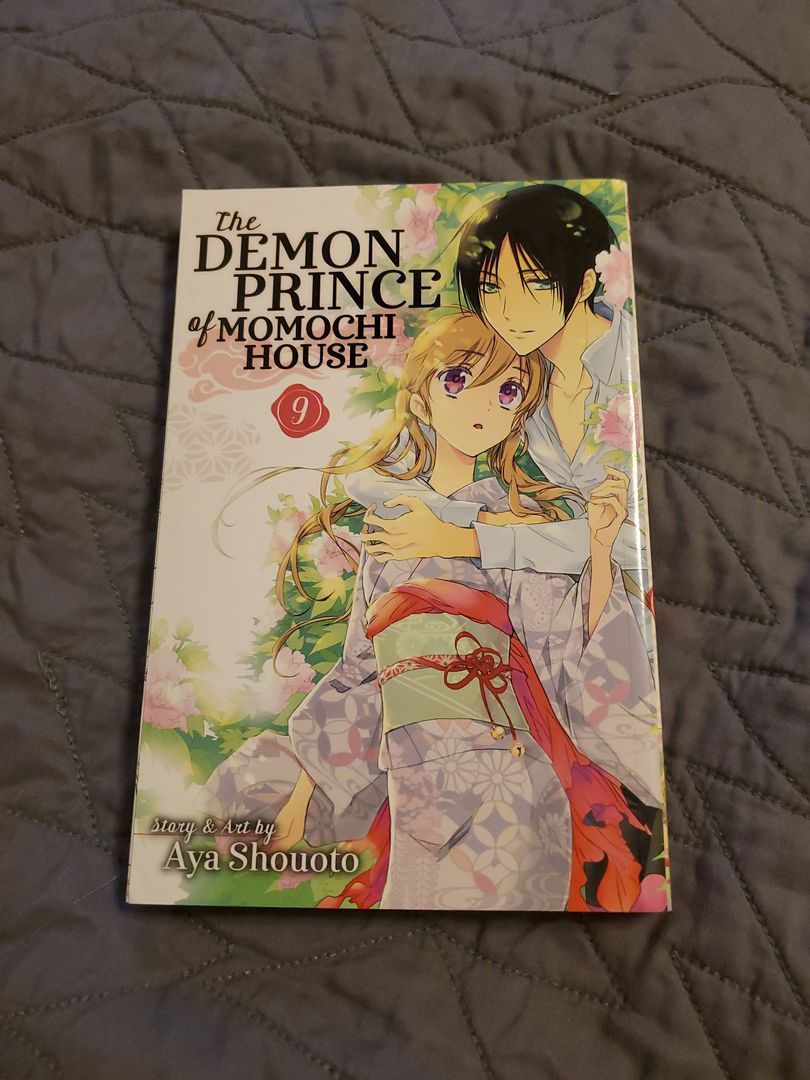 The Demon Prince of Momochi House, Vol. 9