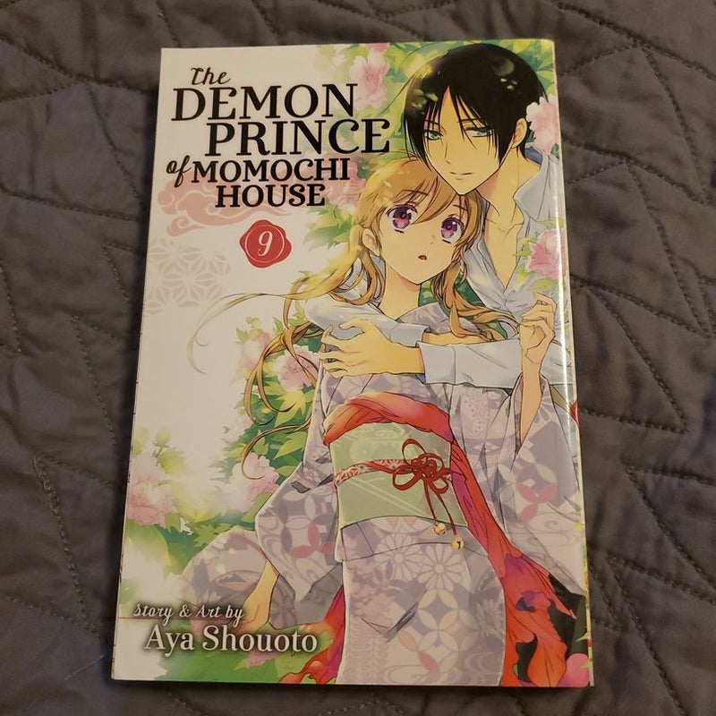 The Demon Prince of Momochi House, Vol. 9