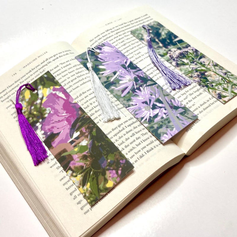 Bookmark 3 piece set with flower design  