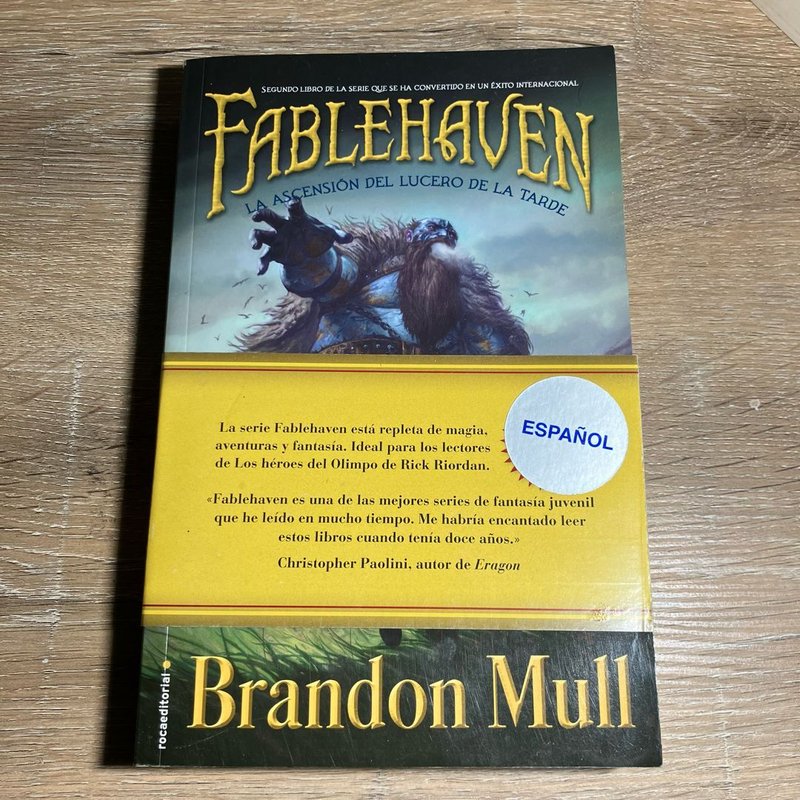 Fablehaven set in Espanol by Brandon Mull, Paperback | Pangobooks