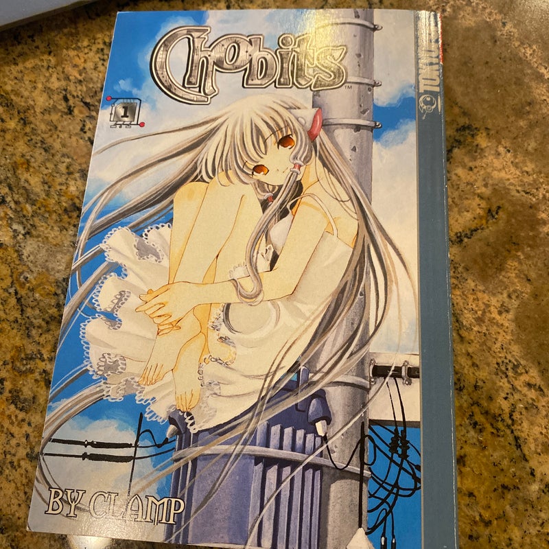 Chobits manga vol 1 by clamp