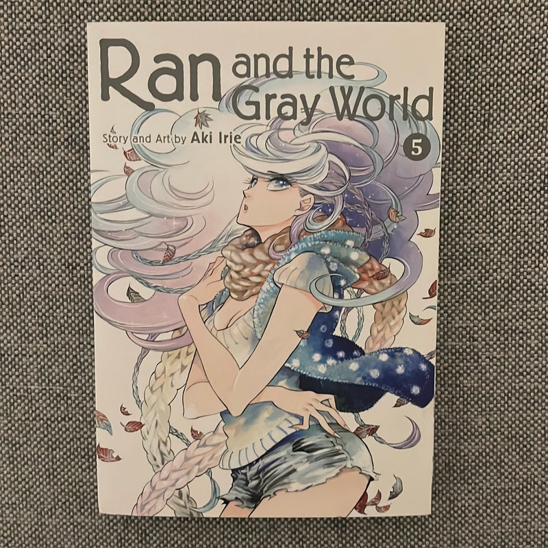 Ran and the Gray World, Vol. 5