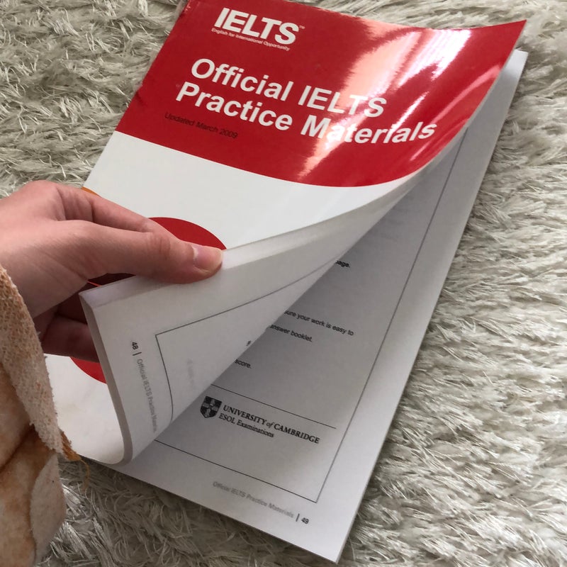 Official IELTS Practice Materials 1 with Audio CD