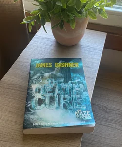 The Death Cure (Maze Runner, Book Three)