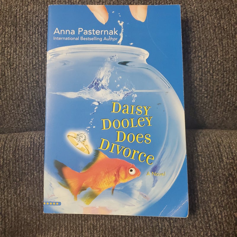 Daisy Dooley Does Divorce