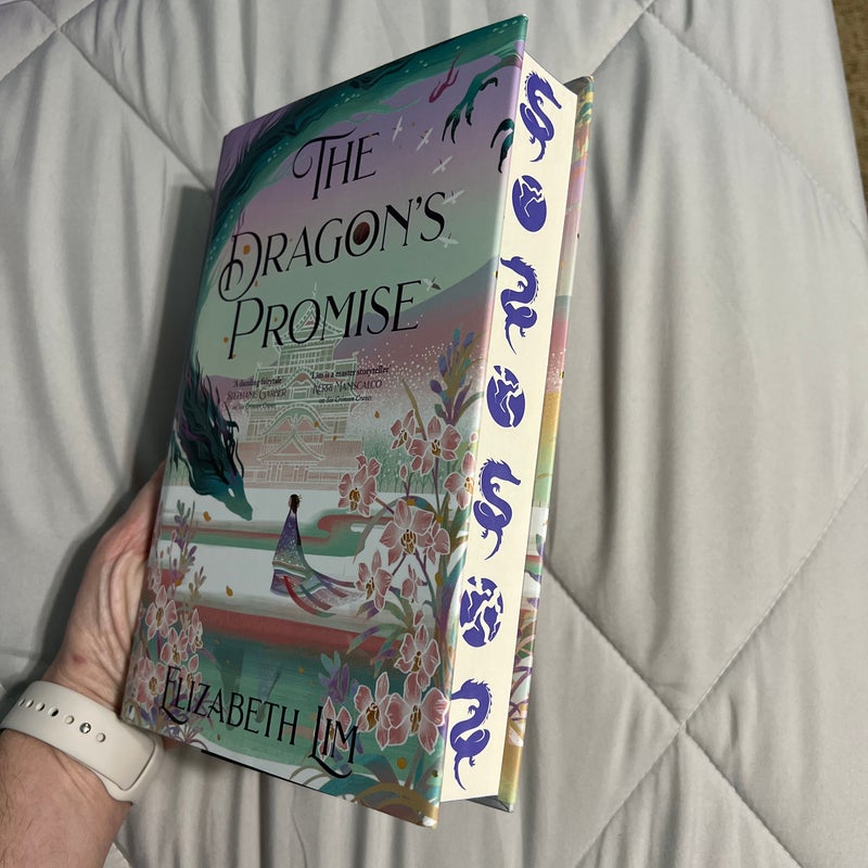 FAIRYLOOT THE DRAGON'S PROMISE deals ELIZABETH LIM SIGNED STENCILED EDGES