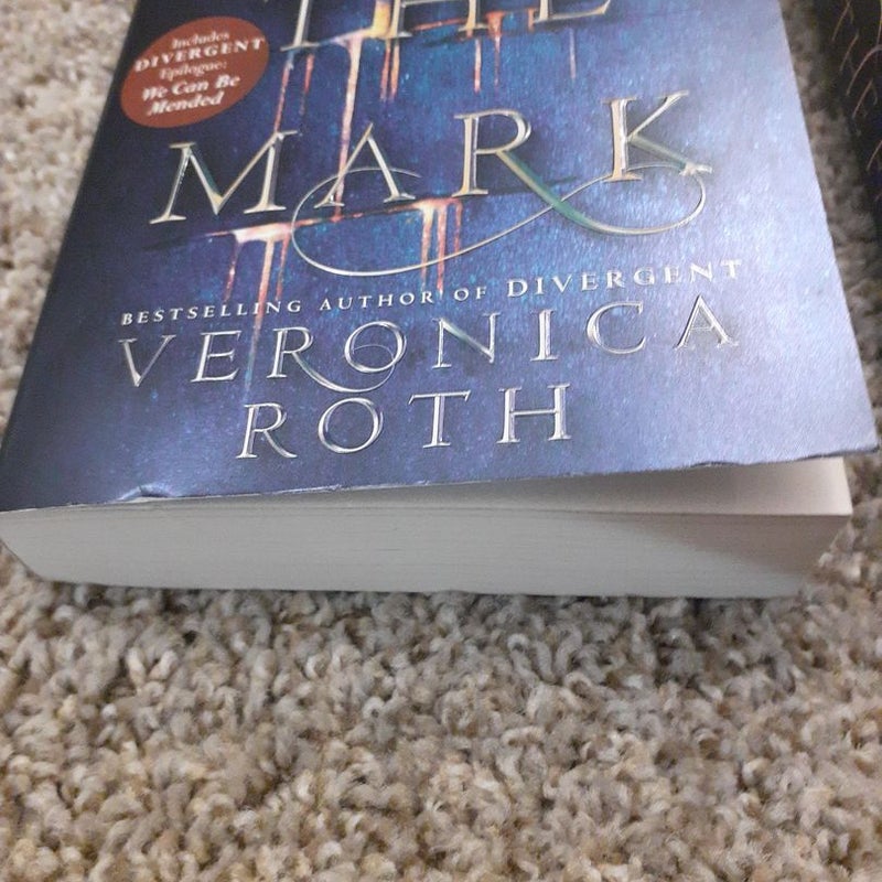 Carve the Mark and The Fates Divide
