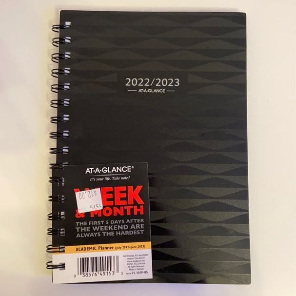 At A Glace 2022/2023 Week & Month Academic Planner