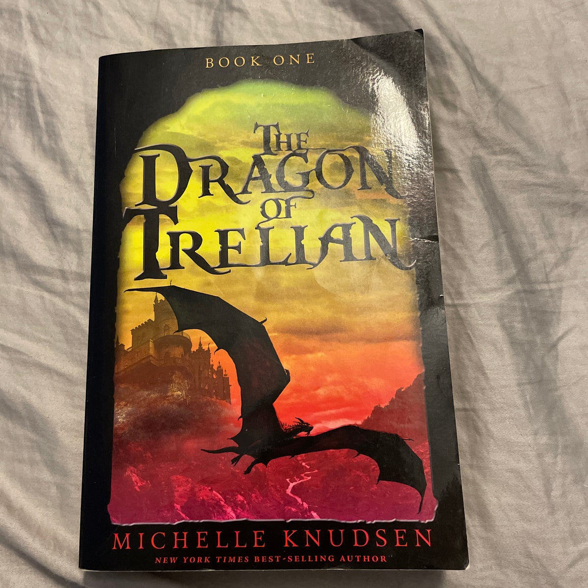 The Dragon of Trelian by Michelle Knudsen: 9780763694548 |  : Books