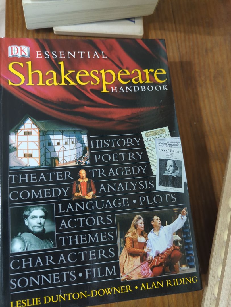 Essential Shakespeare Handbook