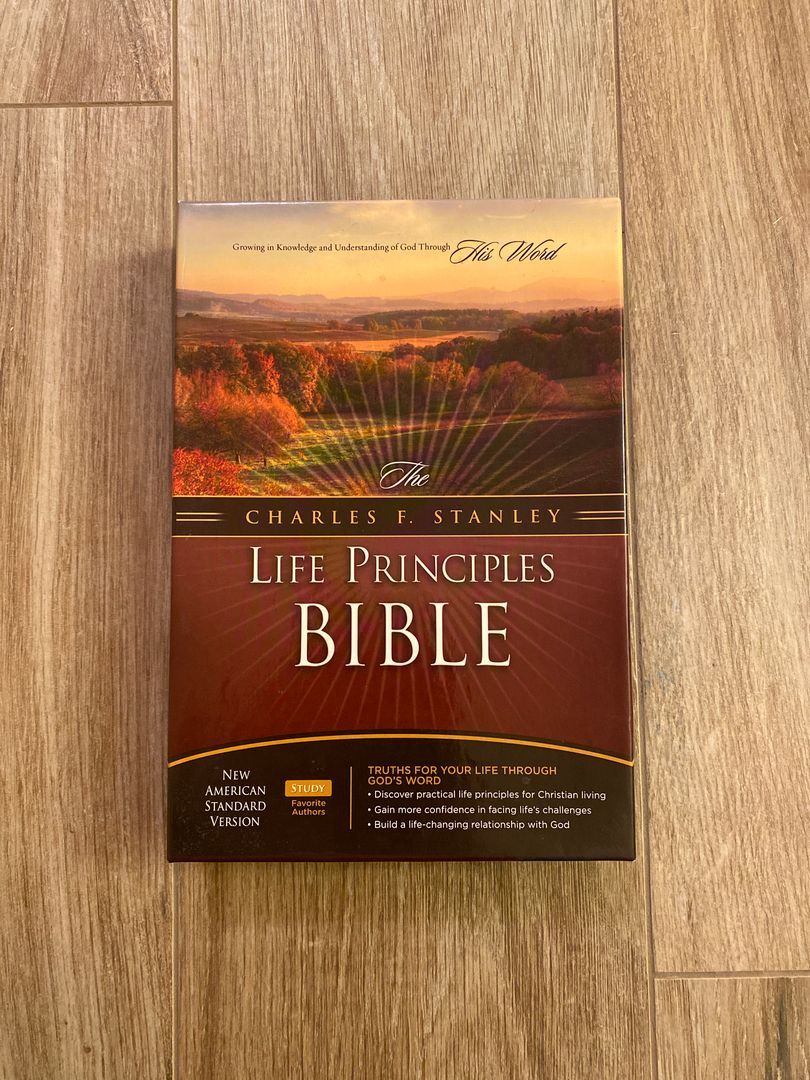 The Charles F. Stanley Life Principles Bible