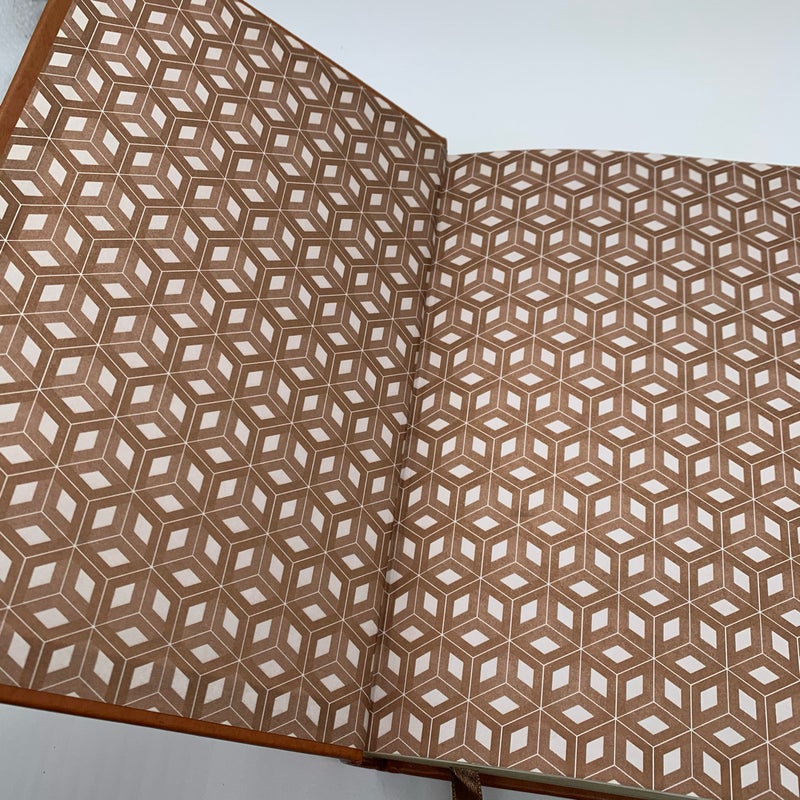Leather Bound Collectors Edition. Gold sprayed edges, decorative end papers