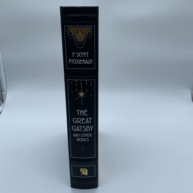 The Great Gatsby Leather Bound Classic Gilded Golden Edges Decorative Endpapers  
