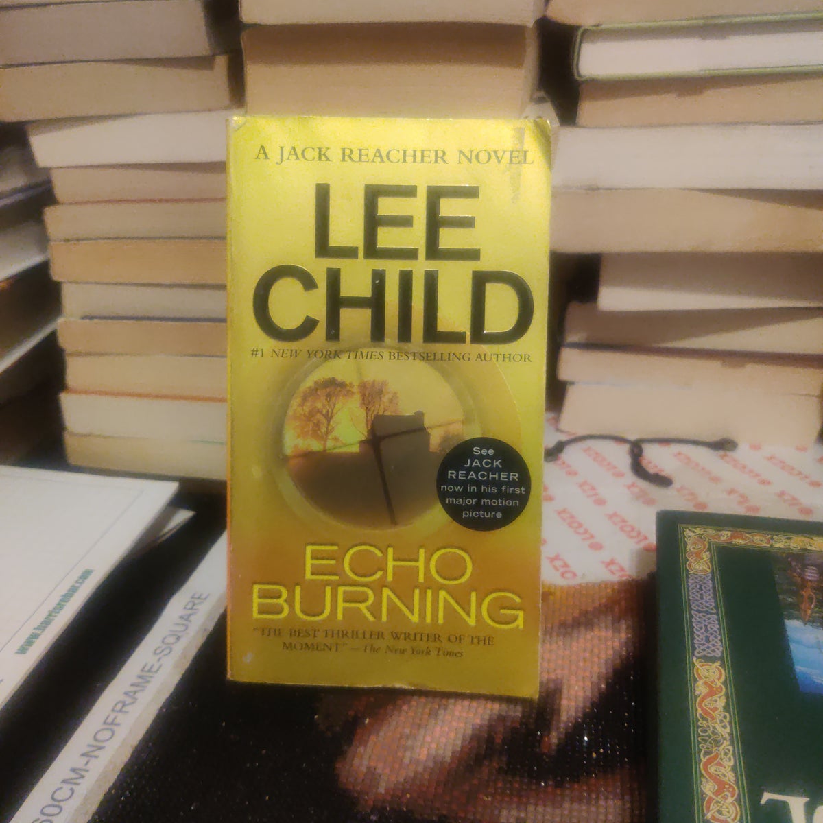 Echo Burning by Lee Child, Paperback Pangobooks