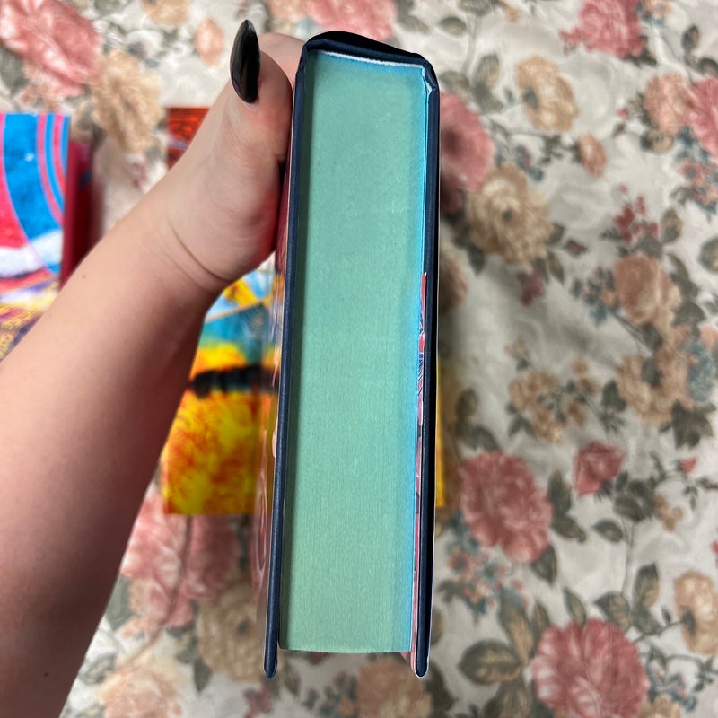 Illumicrate special edition of Daughter of smoke and bone by Laini Taylor