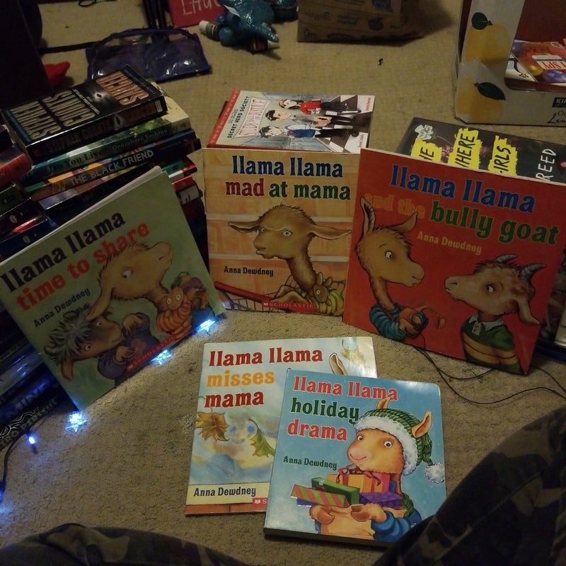 Llama Llama Holiday Drama