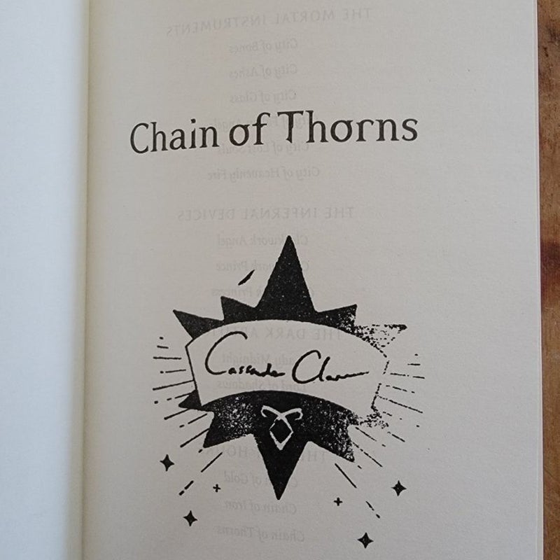 Chain of Thorns purchases Waterstones Cassandra Clare