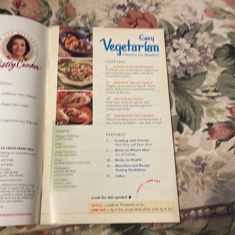 Set of three cookbooks