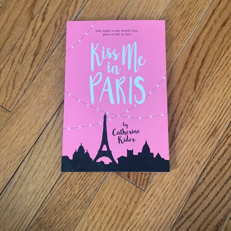 Kiss Me in Paris