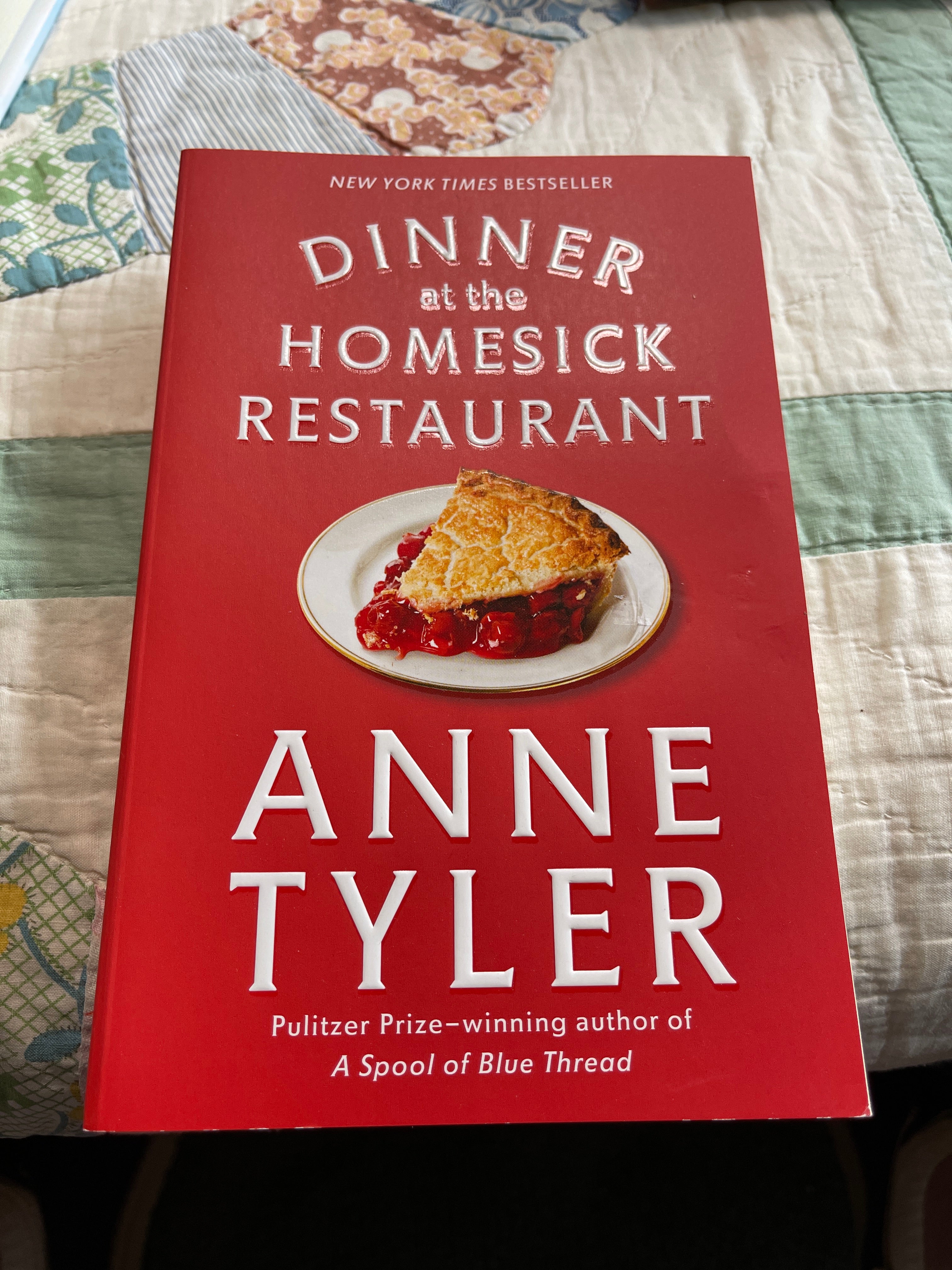 Restaurant　by　the　Dinner　Paperback　Pangobooks　Anne　Homesick　at　Tyler,