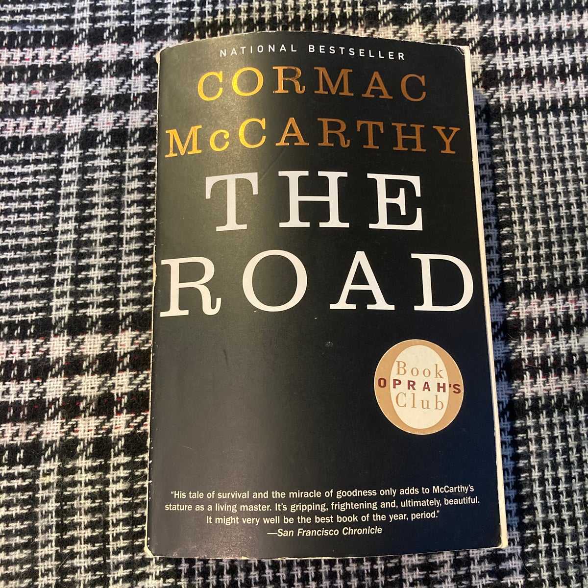 The Road (Oprah's Book Club): Cormac McCarthy: 9780307387899