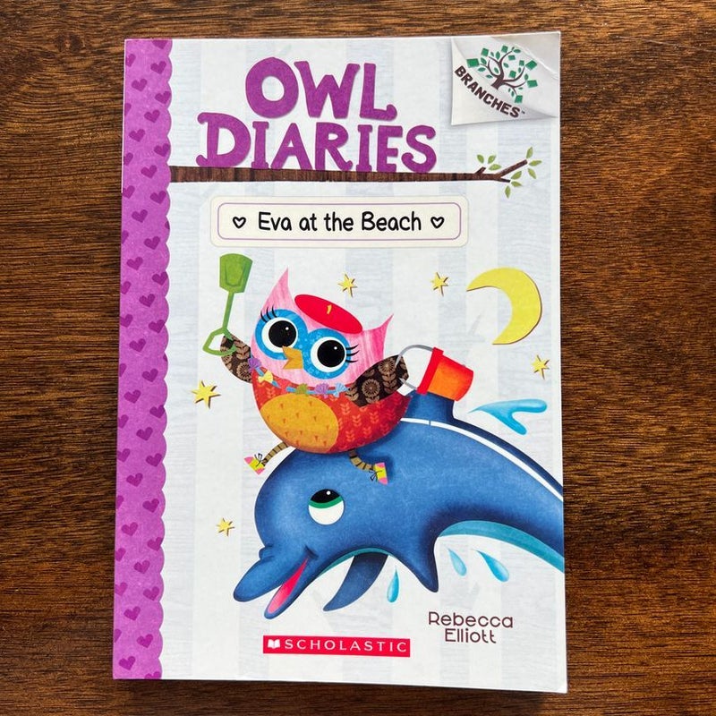 Eva at the Beach: a Branches Book (Owl Diaries #14)