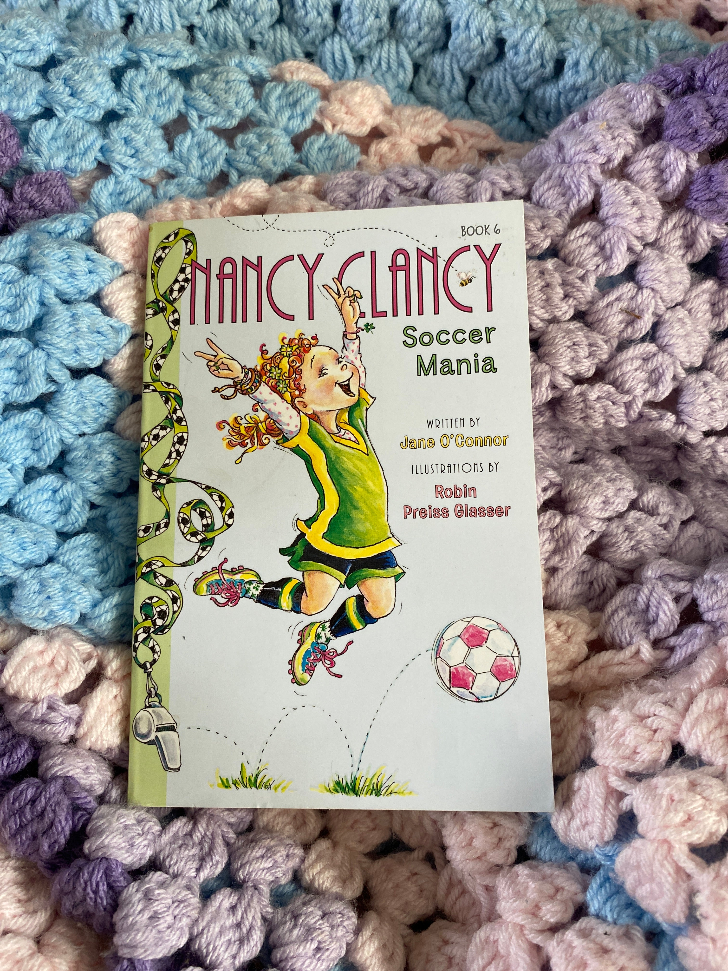 Fancy Nancy: Nancy Clancy, Soccer Mania