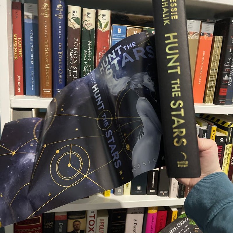Hunt The Stars (Bookish Box)