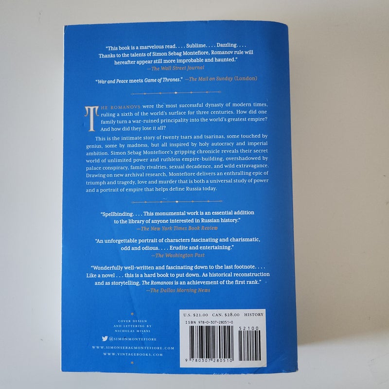 The Romanovs by Simon Sebag Montefiore, Paperback Pangobooks