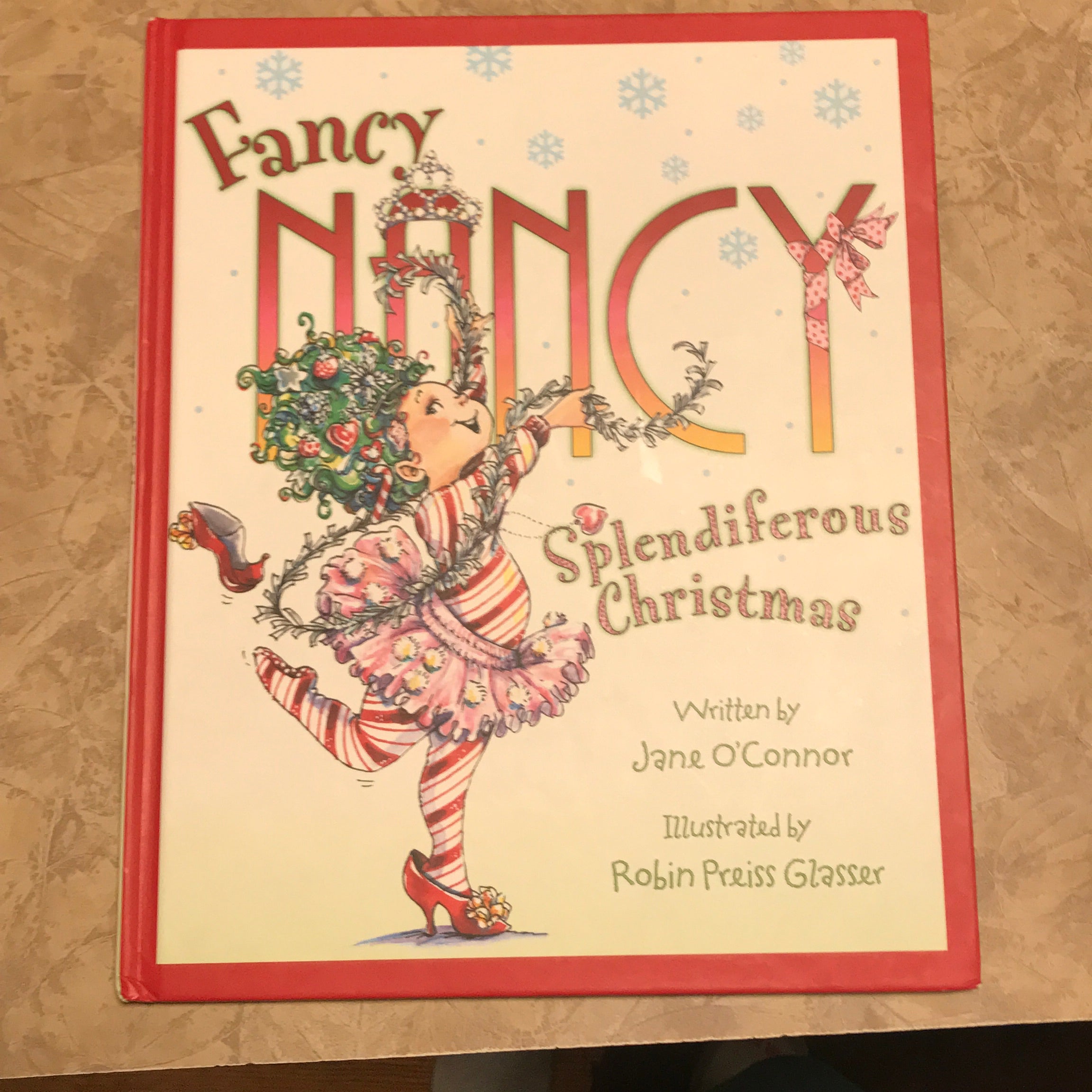 Fancy Nancy: Splendiferous Christmas