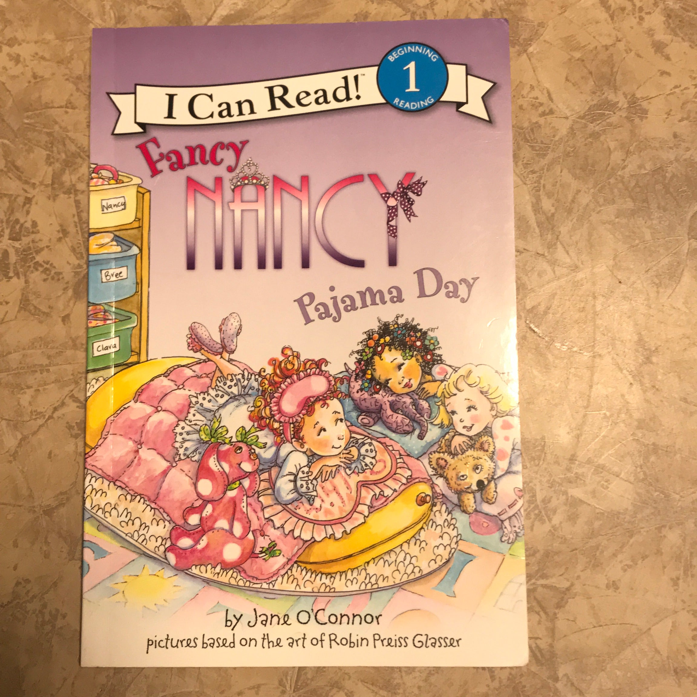 Fancy Nancy: Pajama Day