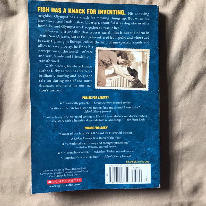 Liberty (Dogs of World War II) by Kirby Larson, Paperback Pangobooks