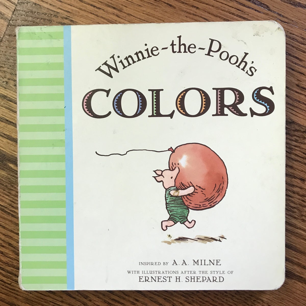Winnie the Pooh's Colors by A. A. Milne